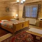 Habitación en casa particular Wynajem Pokoi-willa Pod Smrekami Zakopane